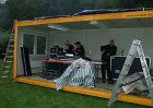 Das Drumherum und der Container